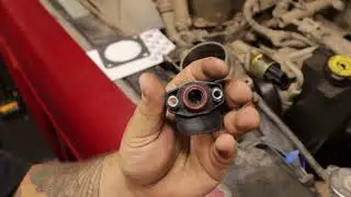 How To Replace A Jeep Cherokee Throttle Position Sensor (TPS)