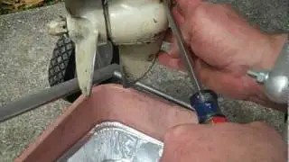 How to Change Gear Oil in an Old Outboard Motor