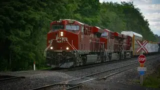 CP 230 Passing Bolingbroke Siding on the Belleville sub