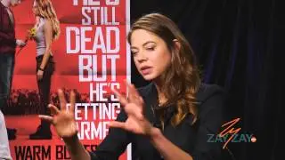 Analeigh Tipton & Jonathan Levine - Warm Bodies - ZayZay.Com