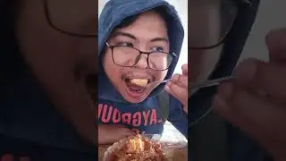 hujan makan siomay #relax #makanan #food #manchesterunited #persib #indonesia