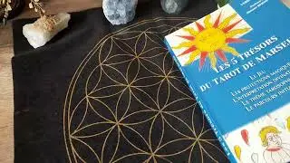 Les 5 trésors du Tarot de Marseille Review