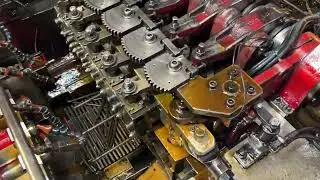 13073 Chun Zu Model CBP-205L Five Die Bolt Former