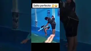 Tutorial:Para saltar bien a la piscina🏊&zwj;♂️#short #tutorial #tiktok #pool #piscinas