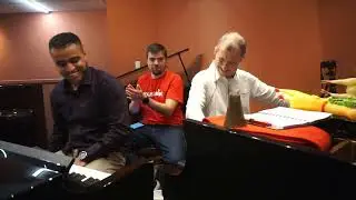 Uhlik - Blue Moon, Rodgers & Hart, nas m&atilde;os da dupla genial Kleberson & Uhlik!