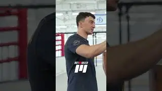 Бокс Баттл с Роботом от Skytech Sport: Омари Брои раунд на выносливость