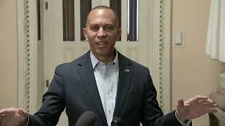 WATCH: Minority leader Hakeem Jeffries says Democrats are committed to bipartisan deal with caveat