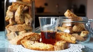 Cantucci toscani alle mandorle - Le video ricette di Lara