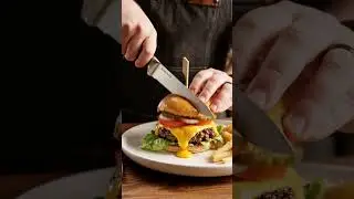 🍔🌽 Сочный говяжий бургер Мичиган-Средний Запад ASMR | Умный нож, сырный рывок и сытный укус