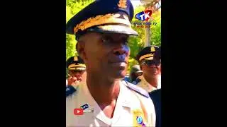 Politician Haitian Sak Bandit Detwi Haiti 