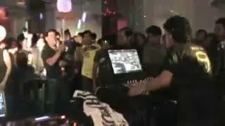 (HITMAN DJ) CAMPEON AMOS DEL SONIDO QUITO-ECUADOR-LATINA FM 88.1