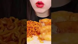 Asmr eating spicy food #zoeasmr #asmreating ea#foryou #mukbang #viralvideo vir