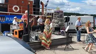 Tummukaa varjot vain - Jarmo Nurhonen