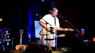 Vince Gill / Notorious Cherry Bombs 