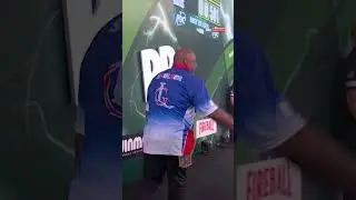 Leonard Gates is back to bring the vibes to Ally Pally 🕺 #darts #shorts