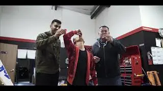 Blind Folded Wrap Challenge! Christmas Edition! [4K]
