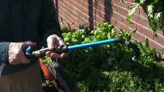 One Touch Deluxe Watering Wand Featured video