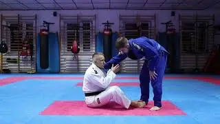 Techniki z gardy za kołnierz i rękaw | Technika BJJ