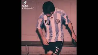 Messi!!!! Haciendo series hasta con el bot&iacute;n