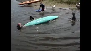 CANOE CAPSIZING RHOSNIEGR