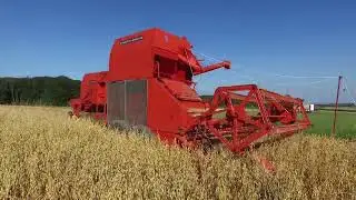 Dreschen mit Fahr M66 TS und Valtra Valmet 700