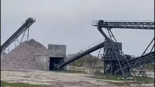 300 tons per hour limestone crushing production line#stonecrushersupplier #jawcrusher #vibration