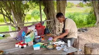 fishing and Cooking,Rural lifestyle and nature Khmer people