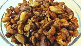 Betty's Sriracha Spiced Nuts