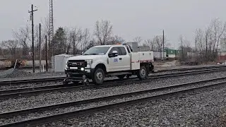Береа, Огайо, часть 3. Грузовик CSX High Rail проезжает мимо неисправного оборудования. Проблемы ...
