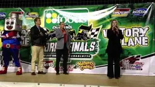 Gretchen Digby sings Anthem at World Finals