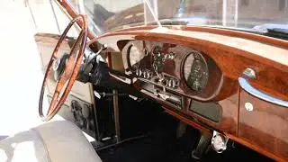 Royal Limousine  Vintage Bentley