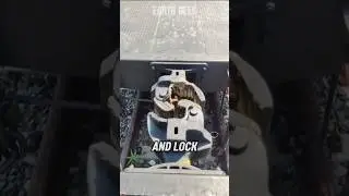 How Train Couplers Work! 🚂