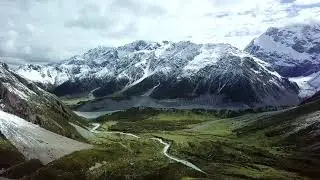 Icecaps Covering The Mountains Ranges | Soundzone