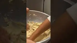 Making tamales with grandma     #making#tamales #tamalesmexicanos #cookingwithgrandma