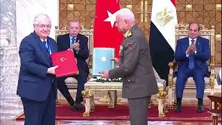 Erdoğan, Mısır Cumhurbaşkanı Abdel Fattah El-Sisi‘yle ortak basın toplantısı düzenliyor / Mısır