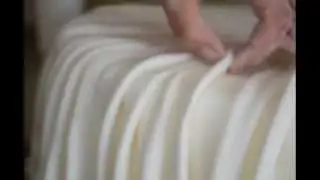 How I make skirt on the cake.