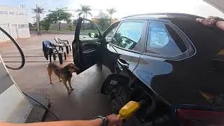 POV - Gol abastecido com R$50 de gasolina: manhã tranquila