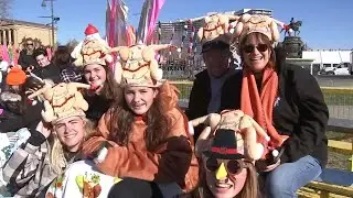 Philly celebrates holiday with 6abc Dunkin' Thanksgiving Day Parade