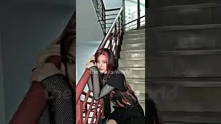 The iconic kpop stairs#shorts#kpop#fyp#thedollsworld#trending #trending