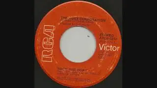 1974 Rock the Boat - The Hues Corporation (stereo 45 rpm)