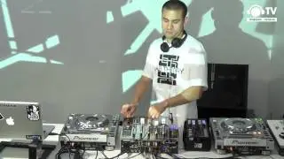 Dr.Deneb (Ven) @ Ban High School #70 @ Ban TV