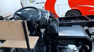 LLegó dos nuevos chasis Hino AK a la carrocería