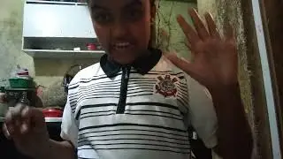 meu nome &eacute; Caroline Raquel Souza. botando cola n&aacute; minha m&atilde;o pela primeira vez