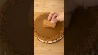 Would you try this Lotus Biscoff Cheesecake?