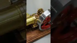 Model Steam Engine running on Air
