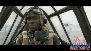 Red Tails REVIEW - KWNR Vegas Dirt
