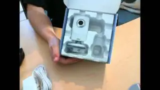 Axis M1011 - W Wireless Network Camera Unboxing