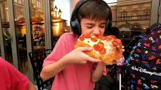 Al Taglio Pizza Window At Epcot. Is This Pizza Any Good? Come And Find Out!