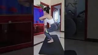 Home Exercise in a cheongsam旗袍qipao😳yoga hip up stretch😛 at Home stretches yoga workout運動塑形 018