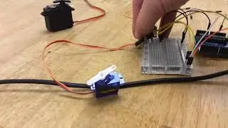 How to wire a servo using a potentiometer